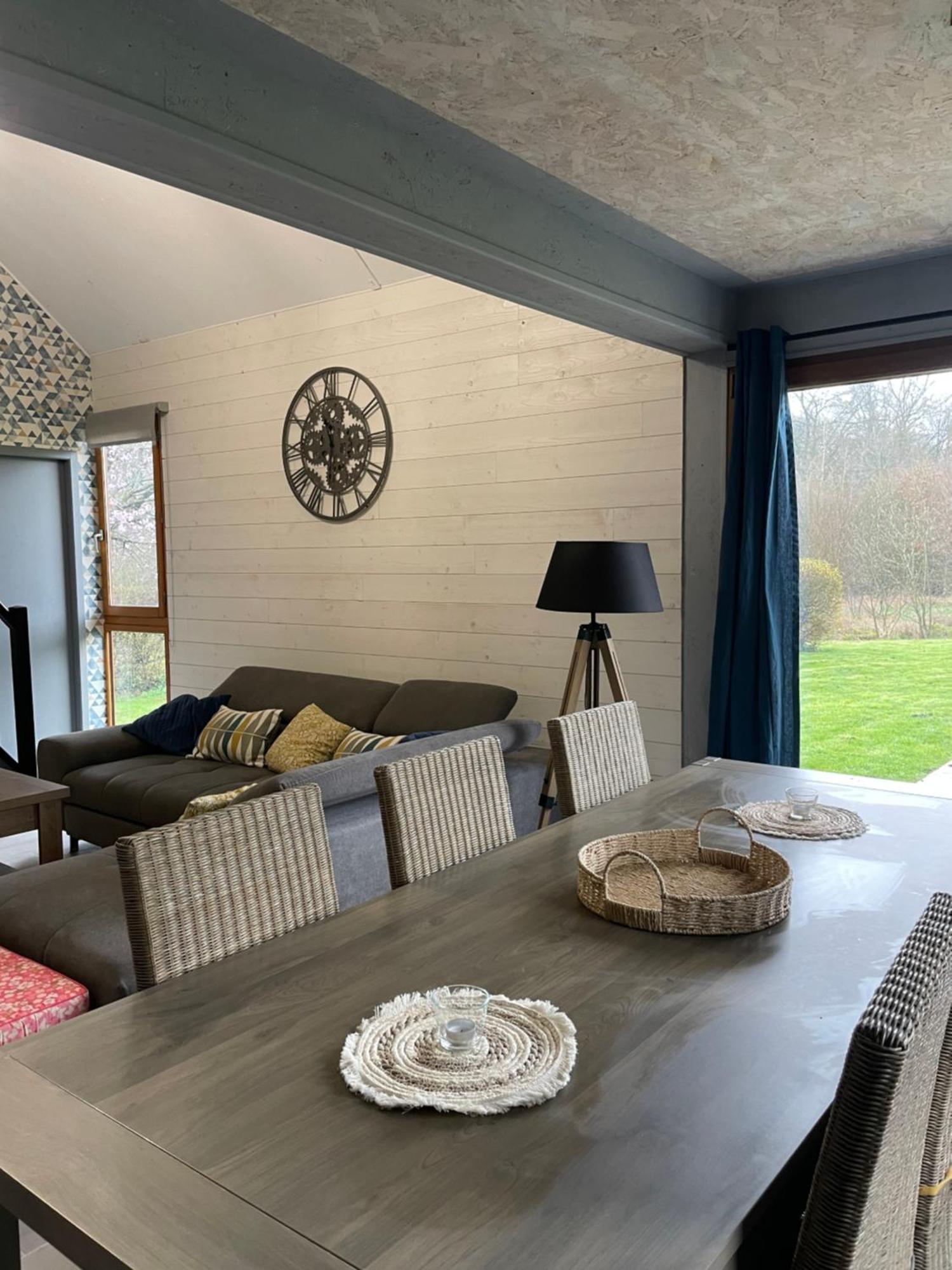 Cottage Chaleureux Dans Domaine Prive Signy-le-Petit Exterior foto