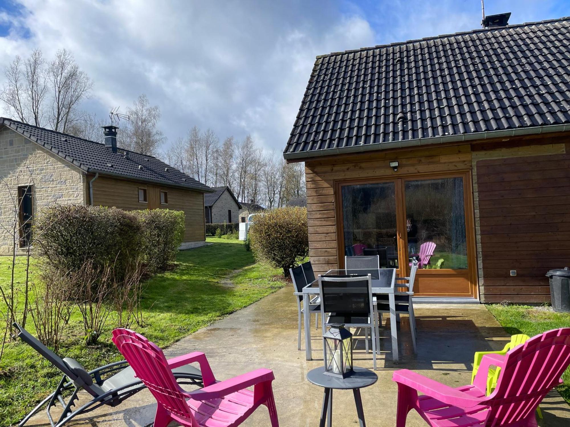 Cottage Chaleureux Dans Domaine Prive Signy-le-Petit Exterior foto